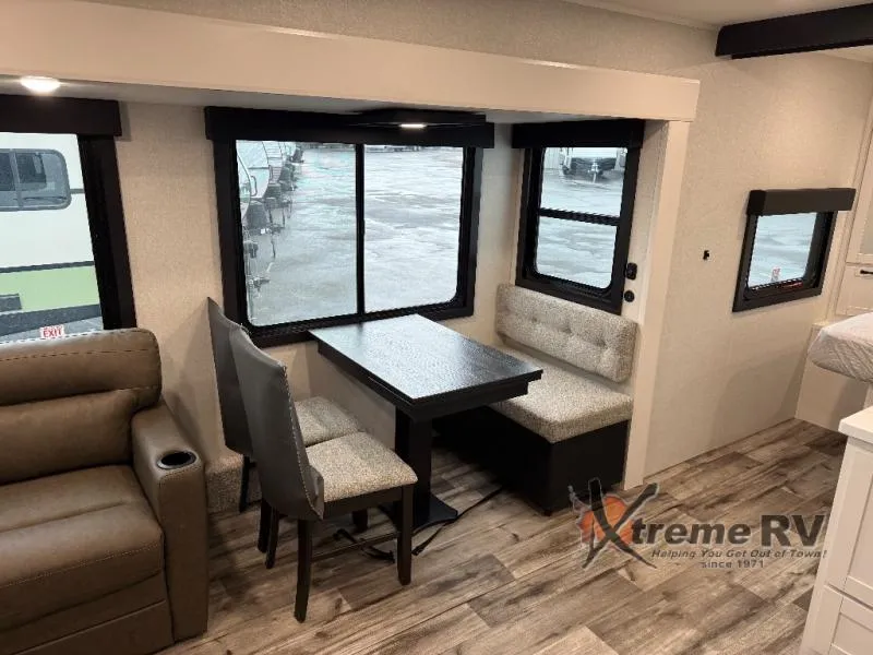 2026 Open Range RV Roamer 27RBOS - Photo 4