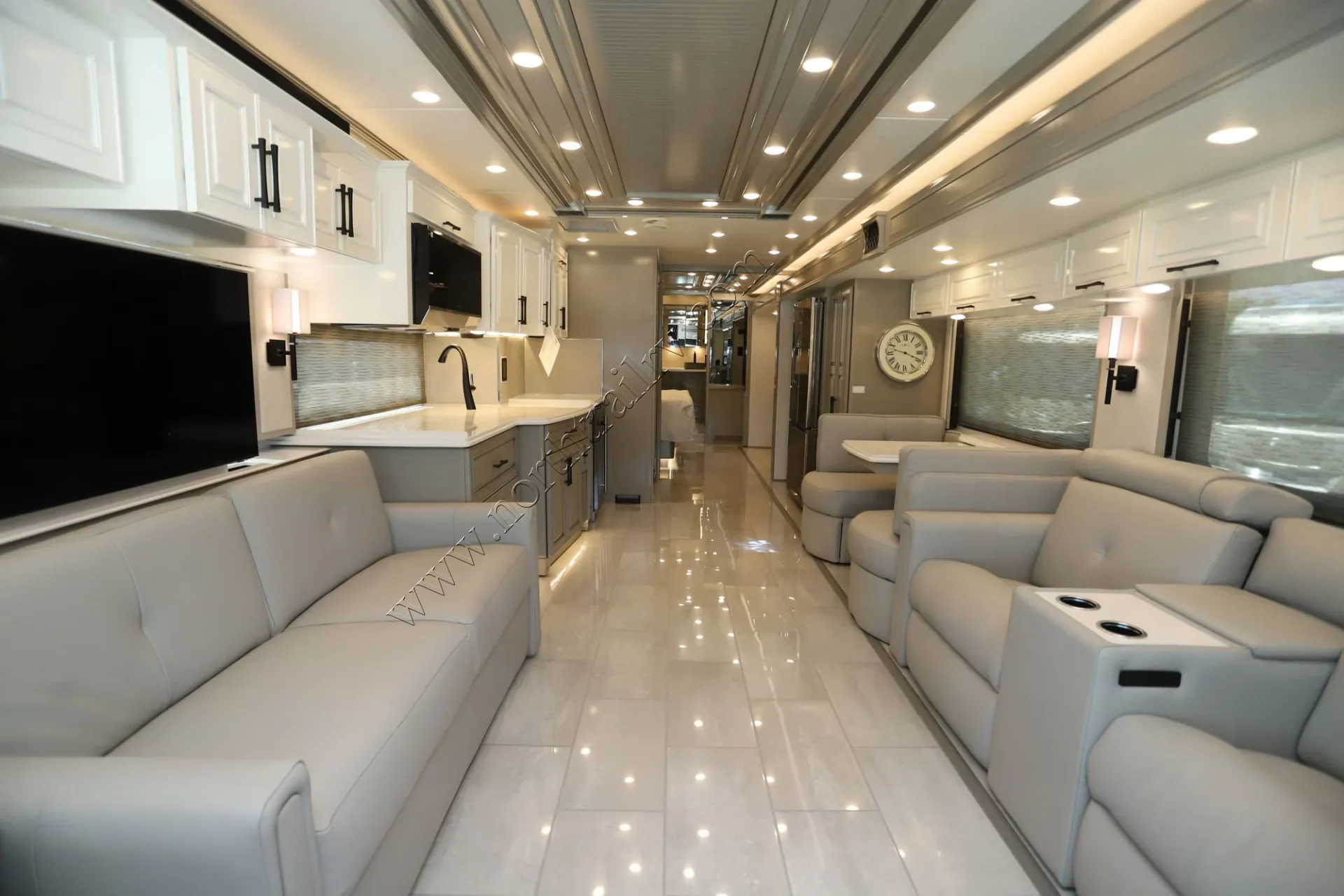 2027 Newmar London Aire 4595 - Photo 4