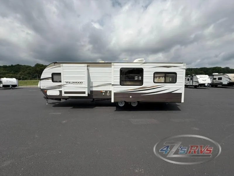 2018 Forest River Wildwood 28RLDS - Photo 2