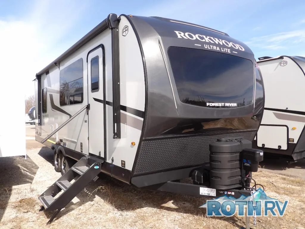 2026 Forest River Rockwood Ultra Lite 301FKT - Photo 2