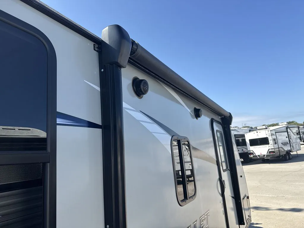 2019 Keystone Bullet Crossfire 1900RD - Photo 4