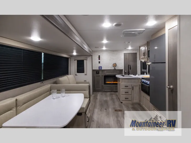 2026 Coachmen Catalina 323BHDS CK - Photo 3