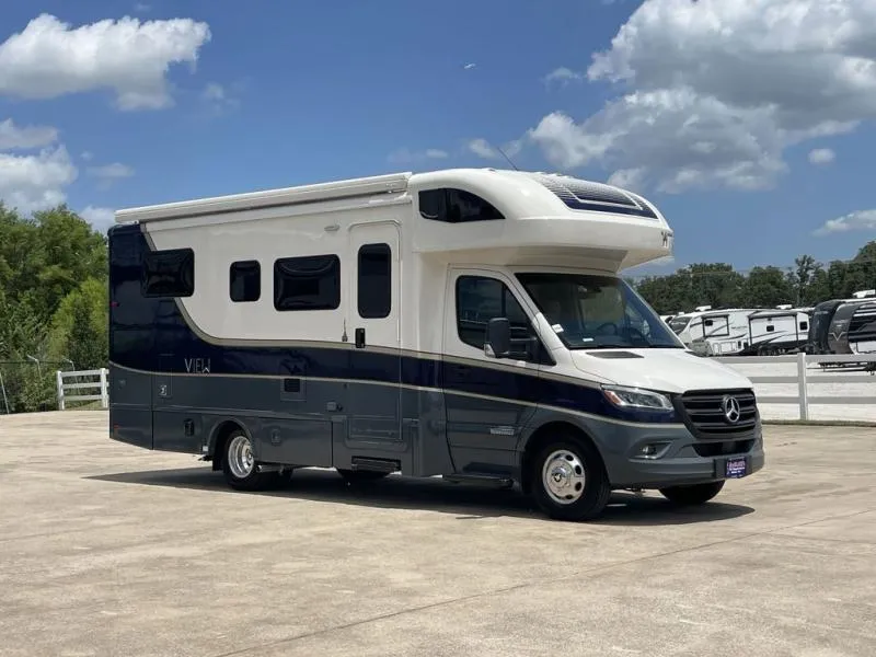 2027 Winnebago View 24R - Photo 2