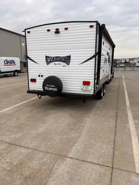 2017 Forest River Wildwood 230BHXL - Photo 3
