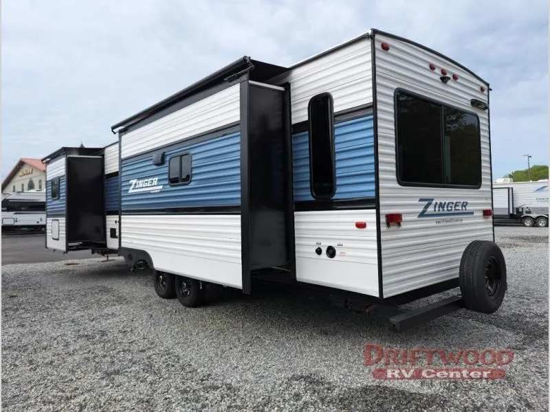 2025 CrossRoads Zinger 340RE - Photo 4
