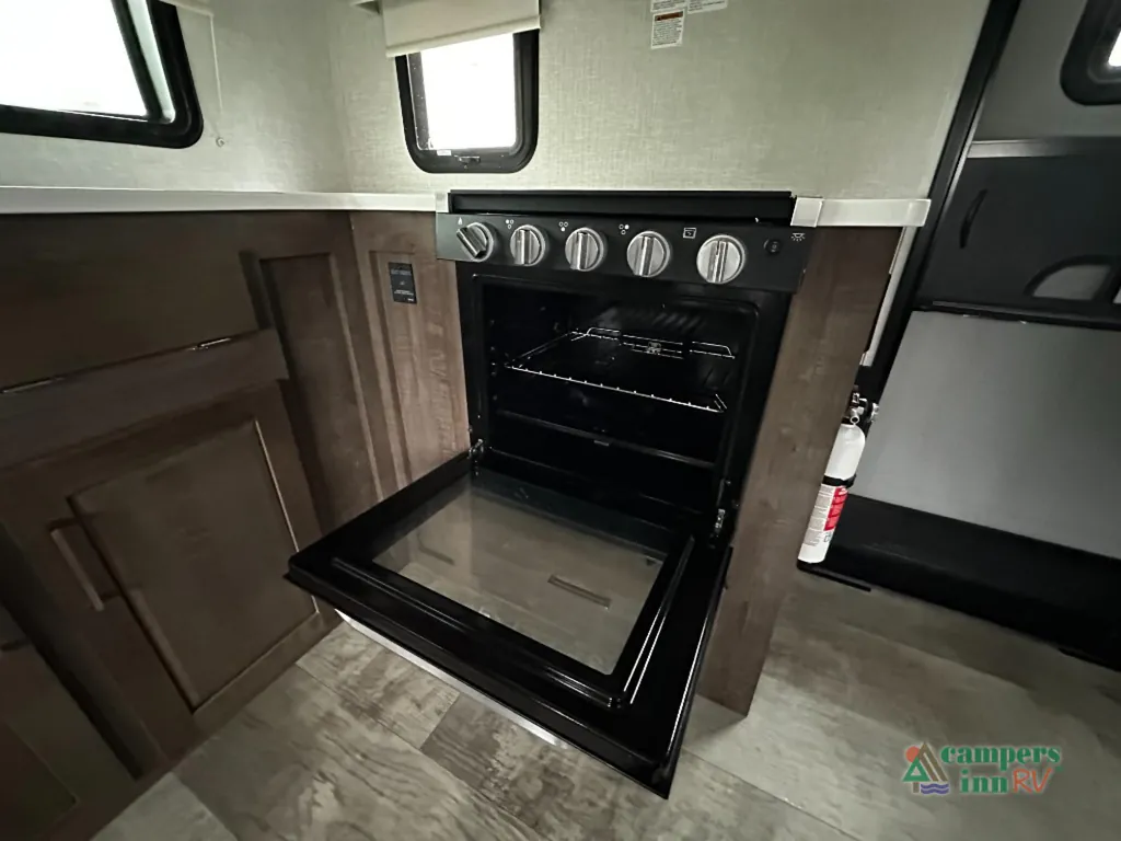 2023 Forest River Flagstaff Micro Lite 25FKS, Photos photo 22