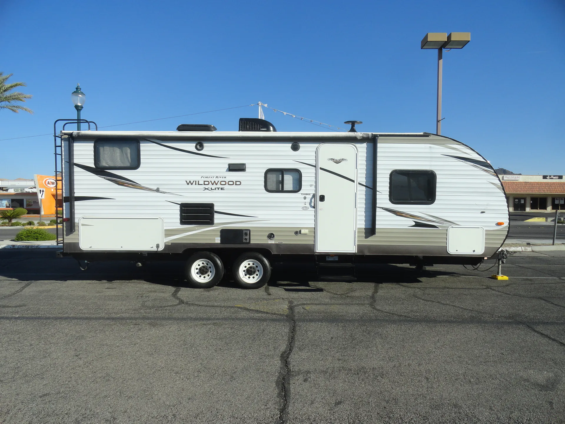 2019 Forest River Wildwood X-Lite 241BHXL - Photo 3