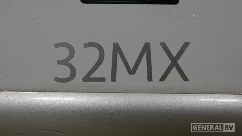 2027 NeXus RV Maximus 32MX, Photos photo 31