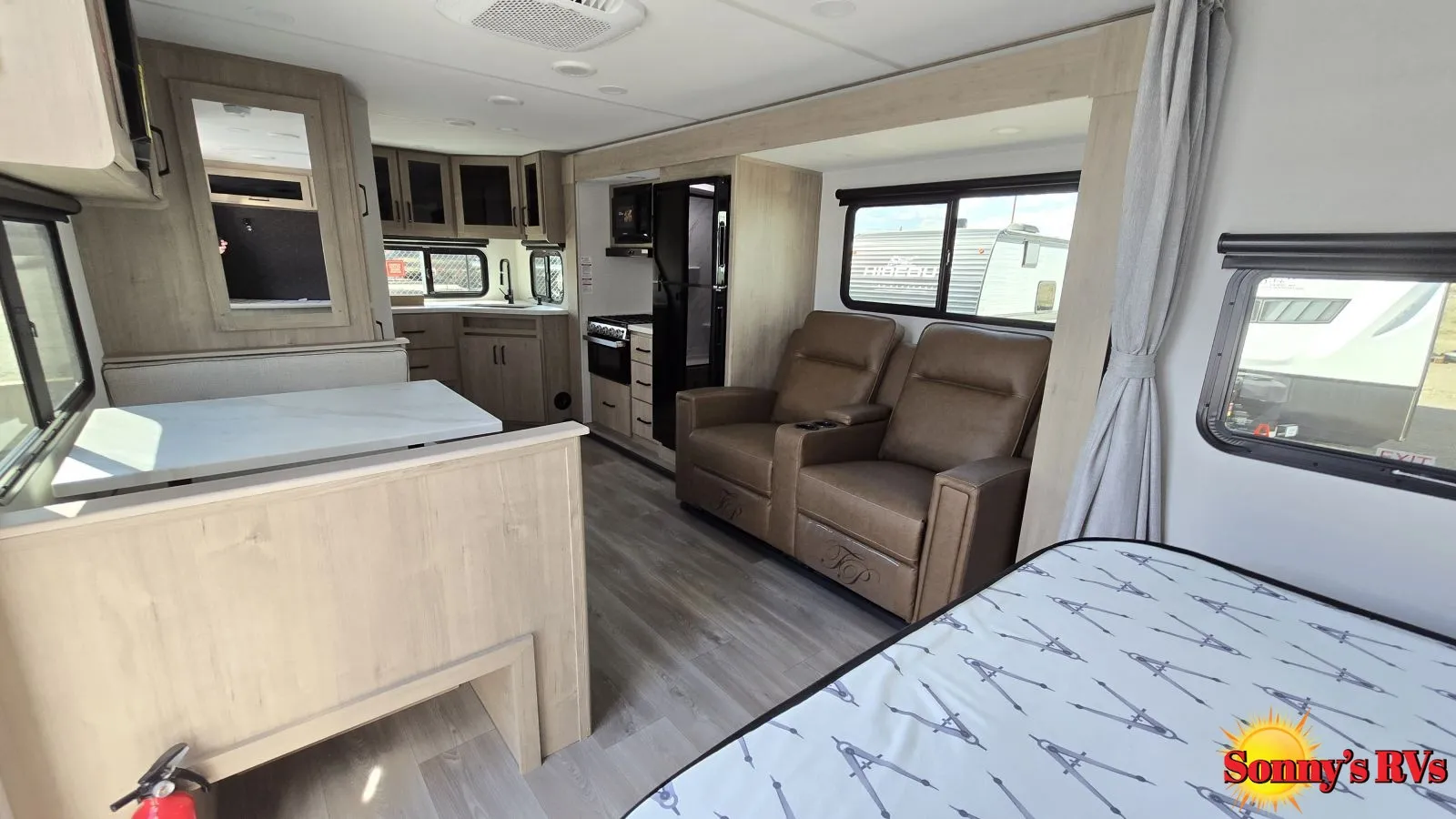 2026 Grand Design Imagine XLS 22MLE - Photo 3