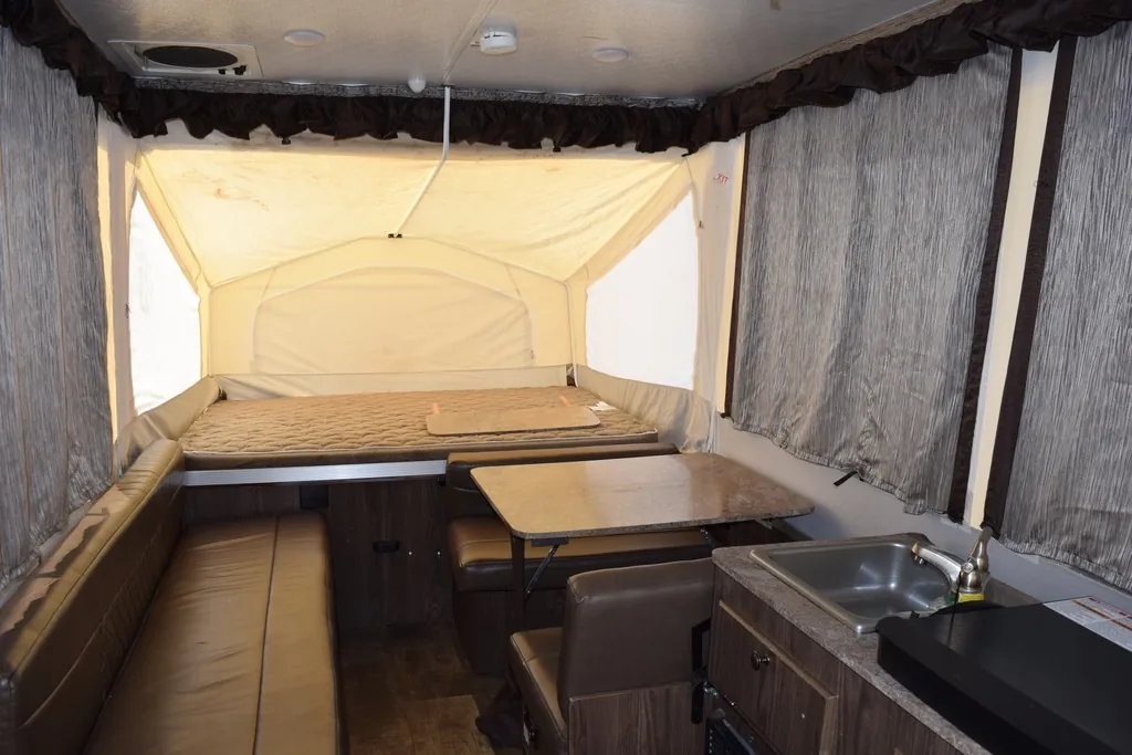 2019 Forest River Rockwood Freedom 2280 — Photo 6