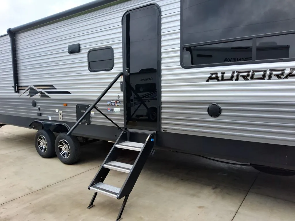 2026 Forest River Aurora 34BHTS — Photo 6