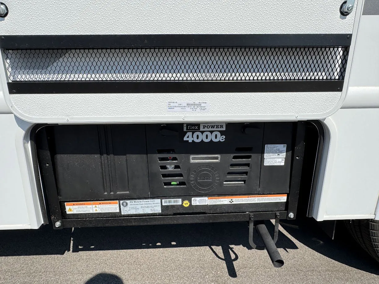 2026 Thor Motor Coach Magnitude GZ22 - Photo 3