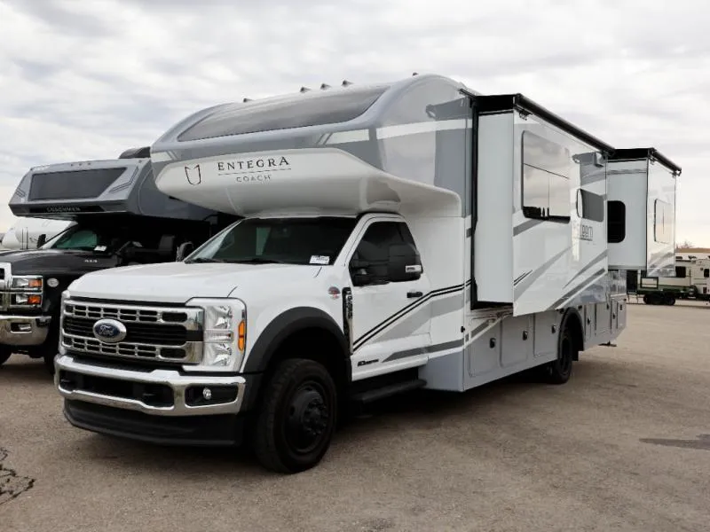 2025 Entegra Coach Esteem XL 32U - Photo 2