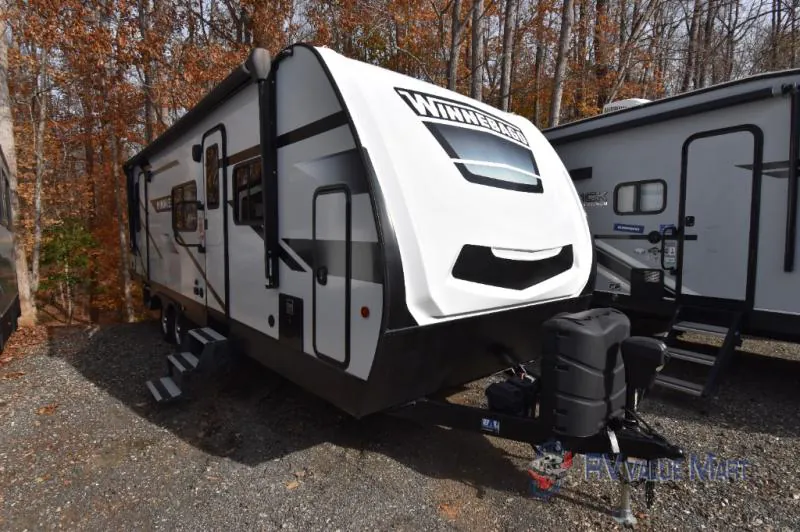 2023 Winnebago Minnie 2832FK - Photo 2