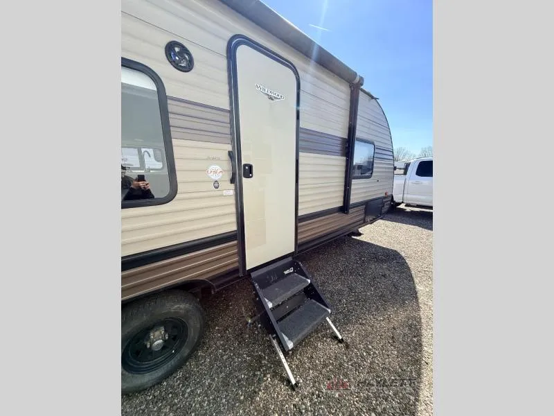 2020 Forest River RV Wildwood X-Lite 261BHXL - Photo 4