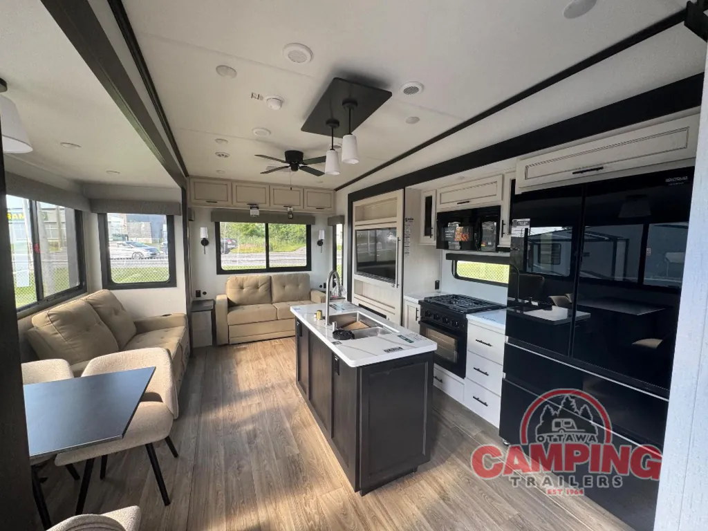2027 Forest River Sabre 36FLX, Photos photo 3
