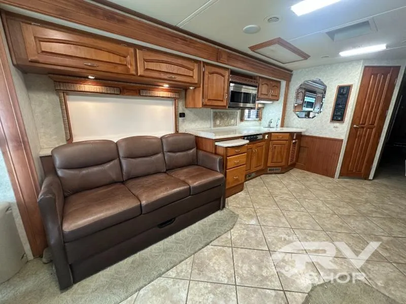 2007 Holiday Rambler Endeavor 40 SFT - Photo 2