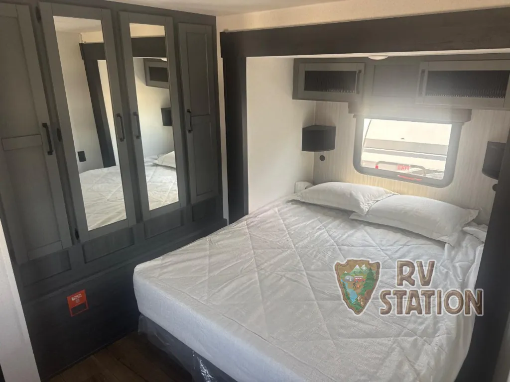 2027 Forest River Puma 32BHQS, Photos photo 9