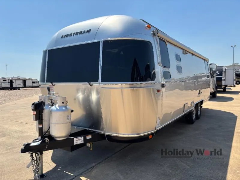 2026 Airstream Classic 28RB - Photo 3
