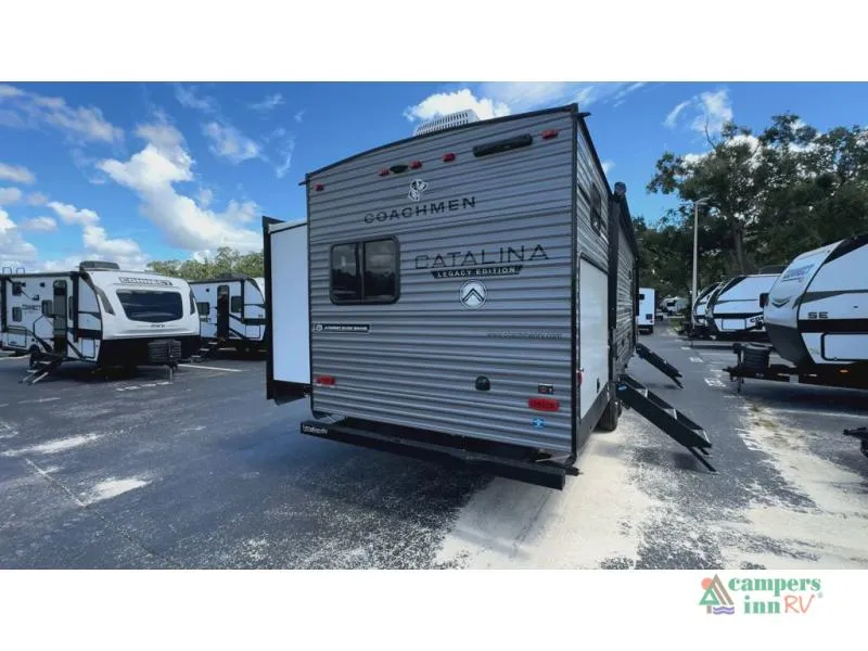 2026 Coachmen Catalina Legacy 323BHDSCK - Photo 3