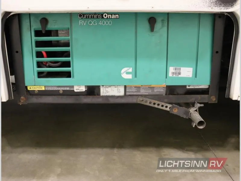 2018 Thor Motor Coach Four Winds 23U - Photo 3