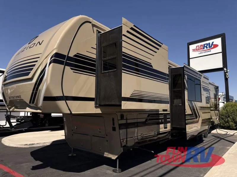 2026 Keystone RV Fuzion New    432 - Photo 4
