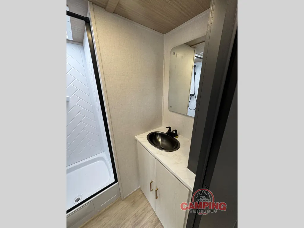 2027 Forest River Vibe 2600RK, Photos photo 9