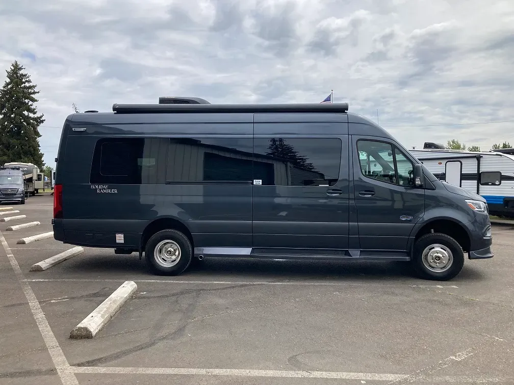 2024 Holiday Rambler Xpedition SL4E - Photo 3