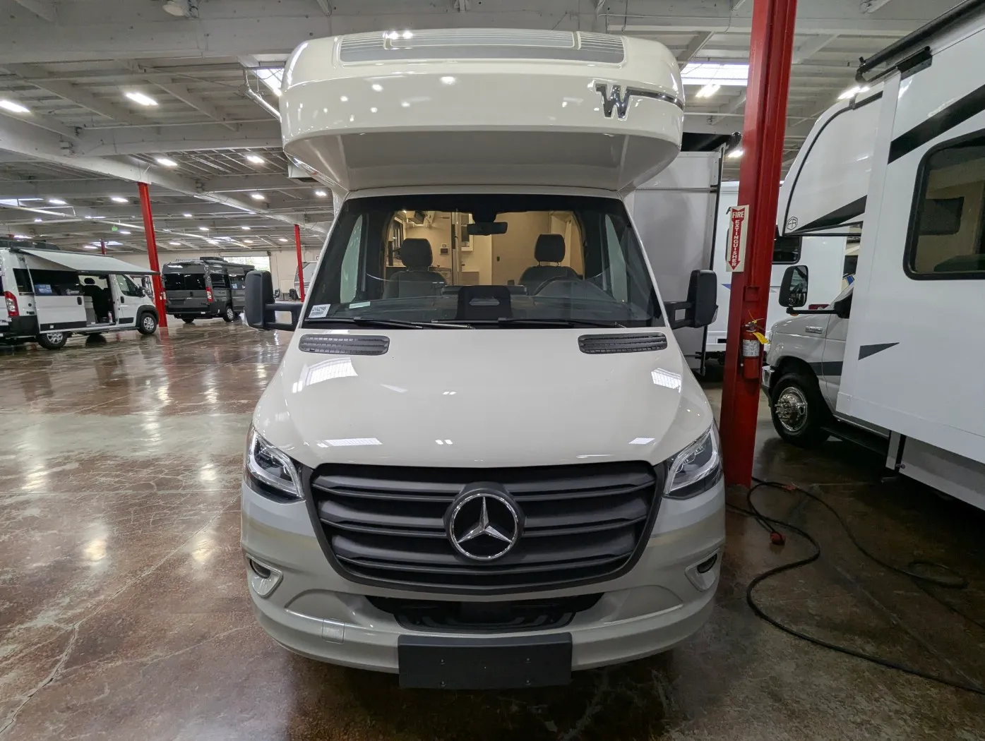2027 Winnebago View 24D - Photo 3