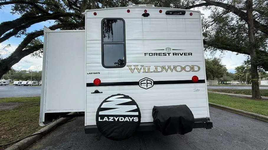 2026 Forest River Wildwood 32BHDS — Photo 6