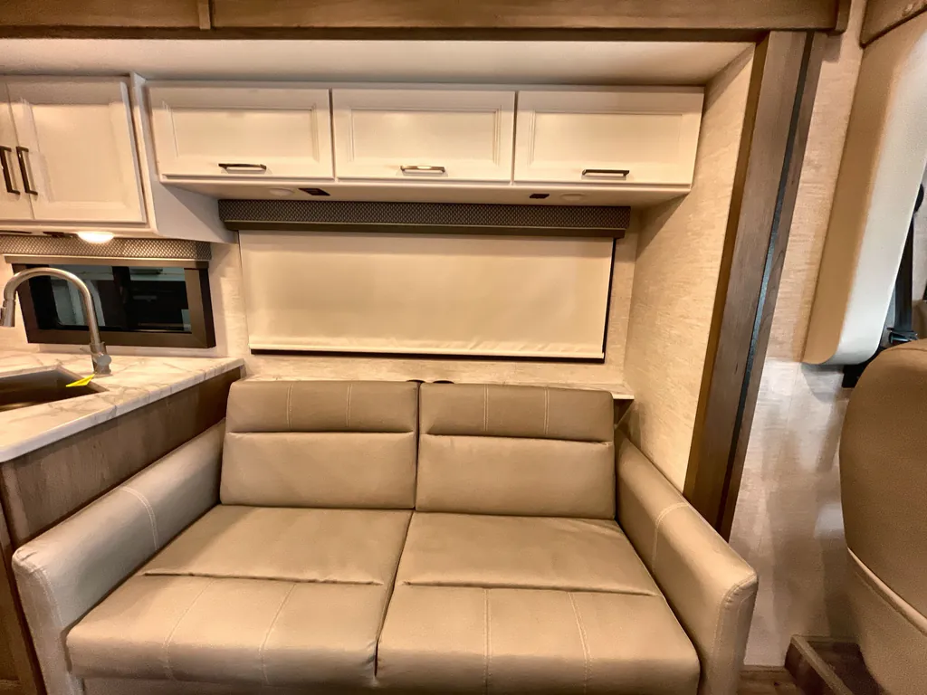 2026 Thor Motor Coach Freedom Traveler A29, Photos photo 12