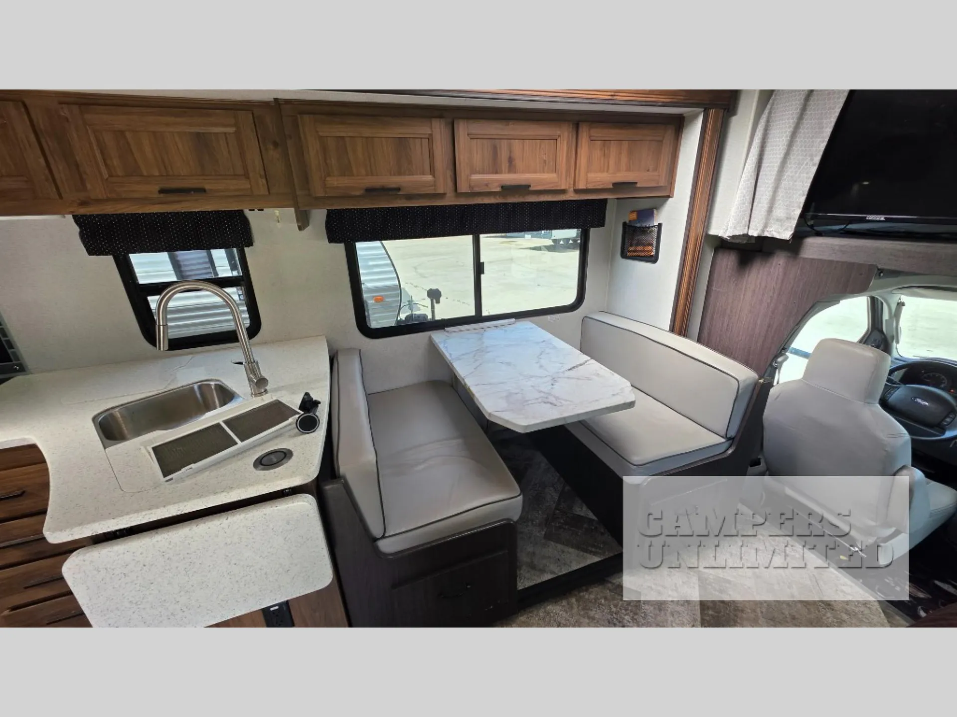 2020 Forest River Forester 3051S — Photo 7
