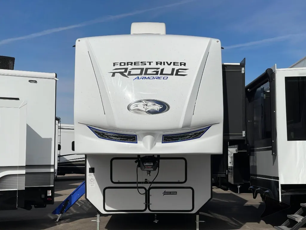 2027 Forest River Vengeance Rogue Armored 4015, Photos photo 7
