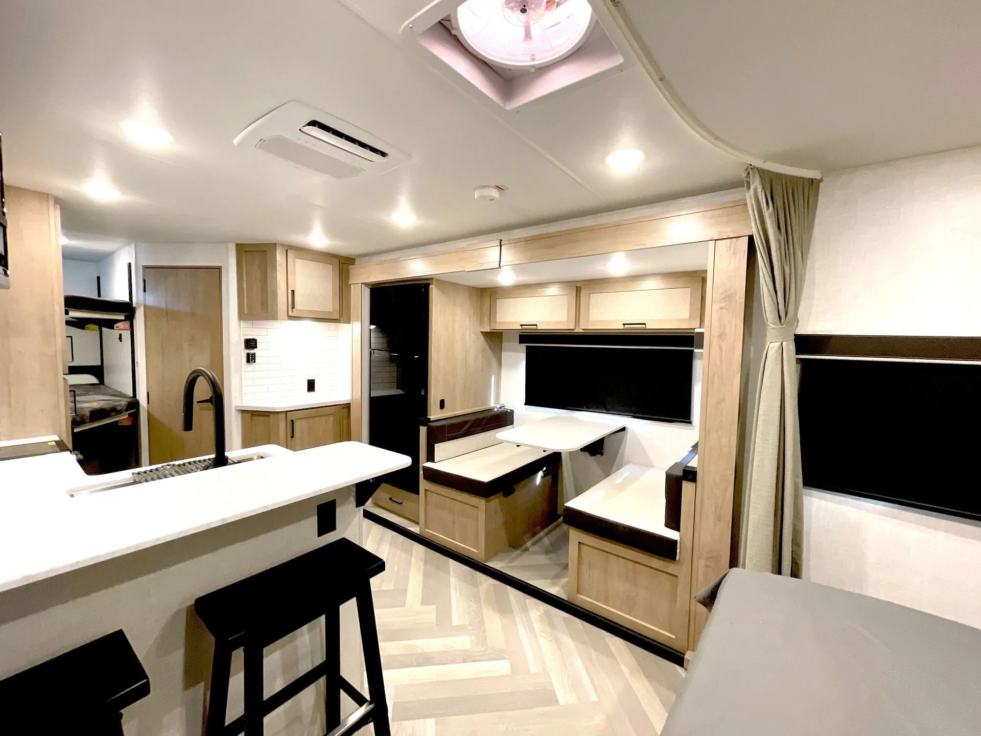 2024 Ember RV E-Series 22ETS — living area main