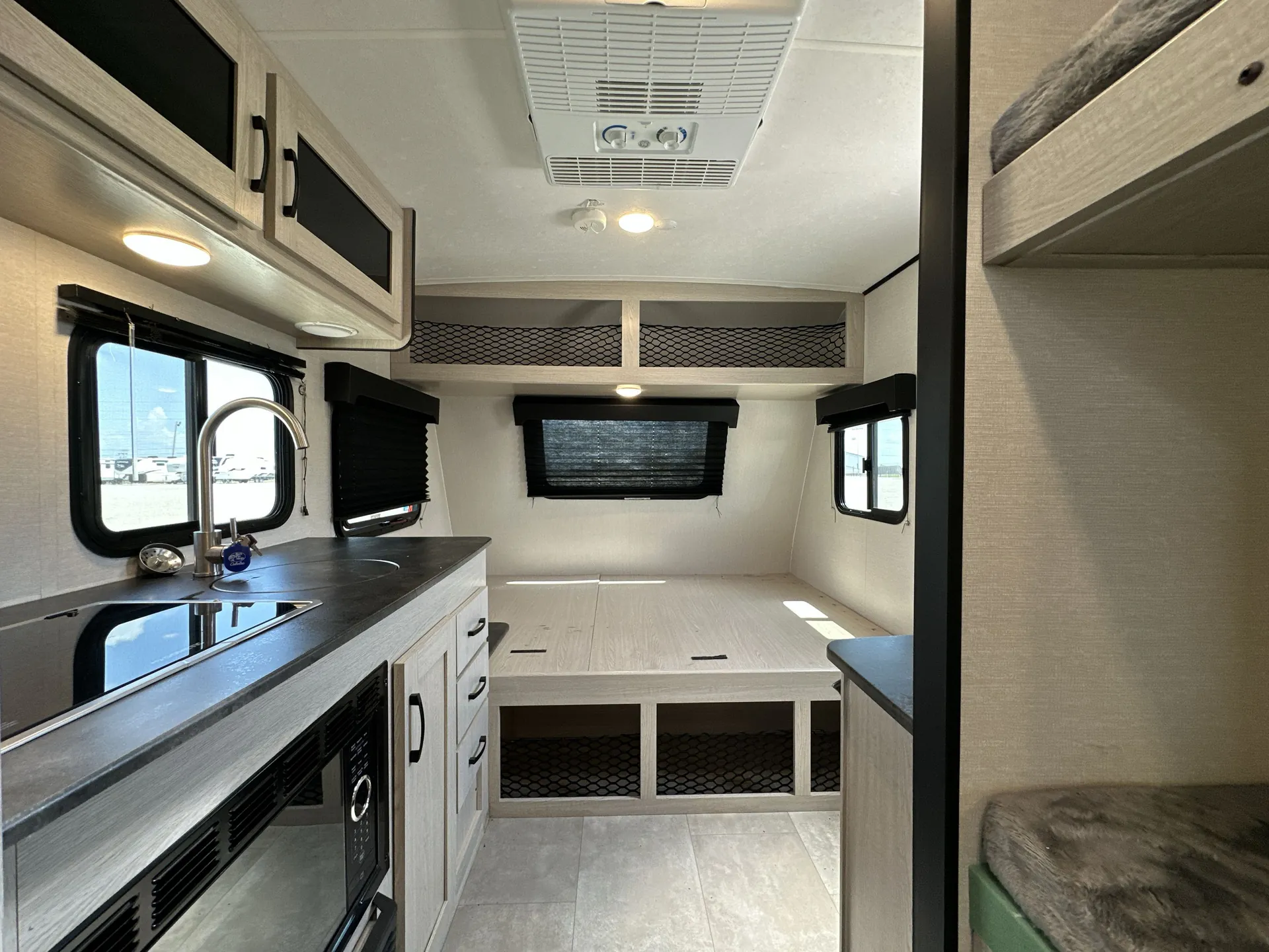 2021 Coachmen Apex Tera 15T - Photo 4
