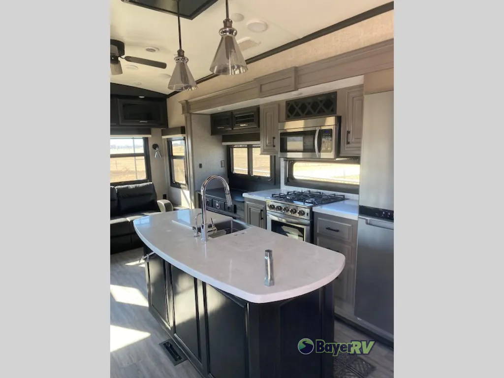 2022 Jayco Pinnacle 36FBTS, Photos photo 6