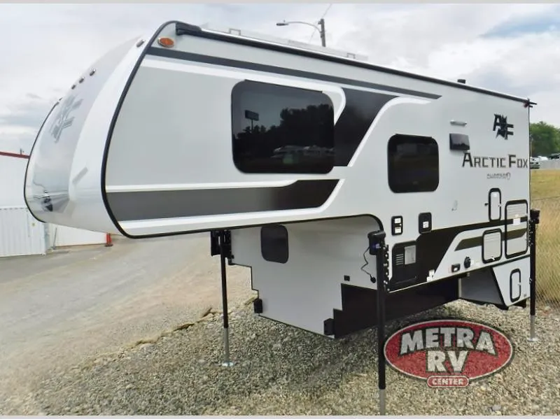 2026 Northwood Arctic Fox Camper 811 - Photo 3