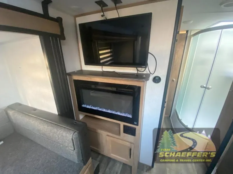 2023 Forest River Cherokee Grey Wolf 23MK - Photo 3