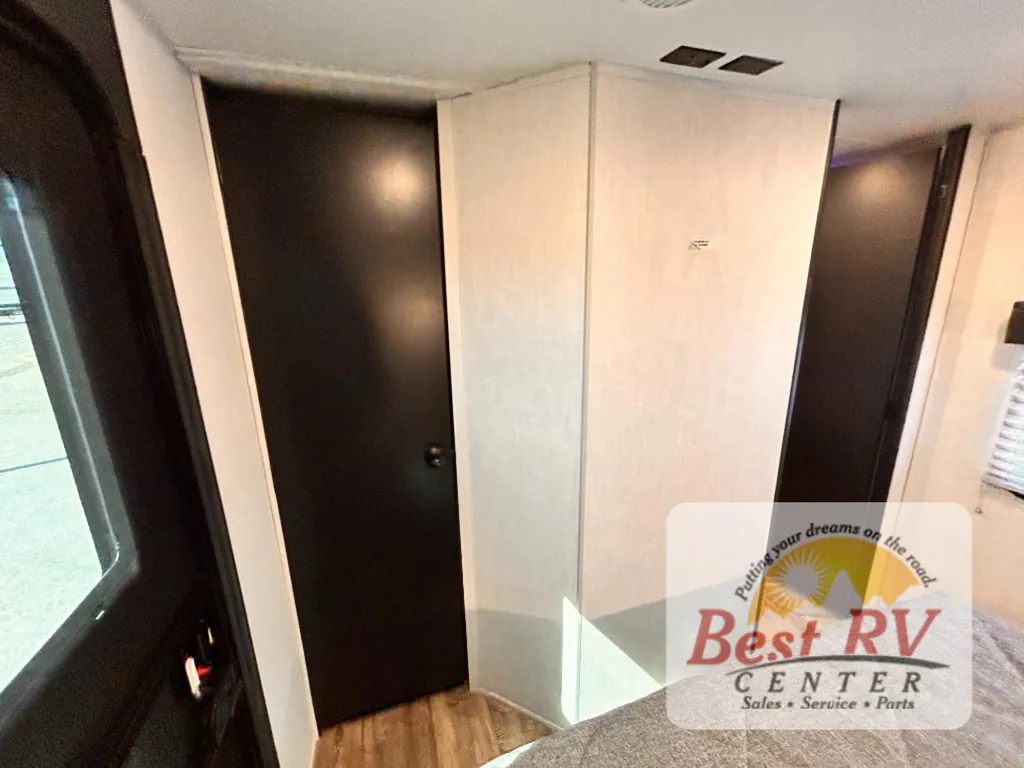 2022 Forest River Cherokee 264DBH, Photos photo 58