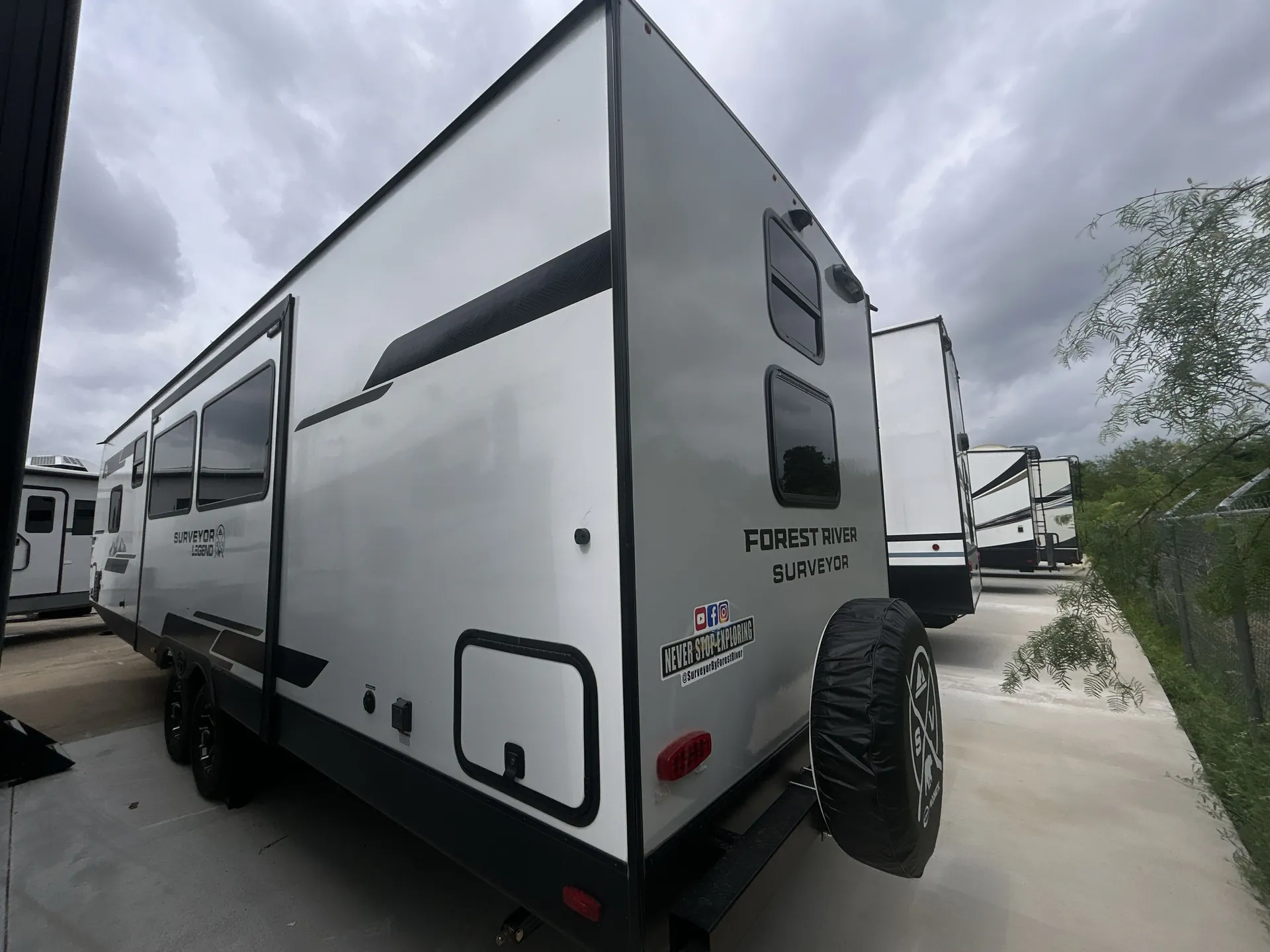 2026 Forest River Surveyor Legend 296QBLE — off campside