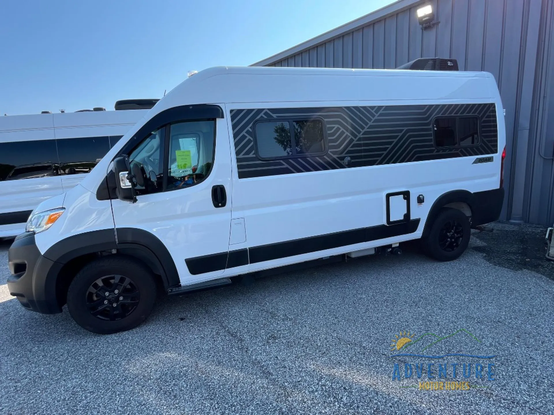 2023 Winnebago Roam 59RZ - Photo 2