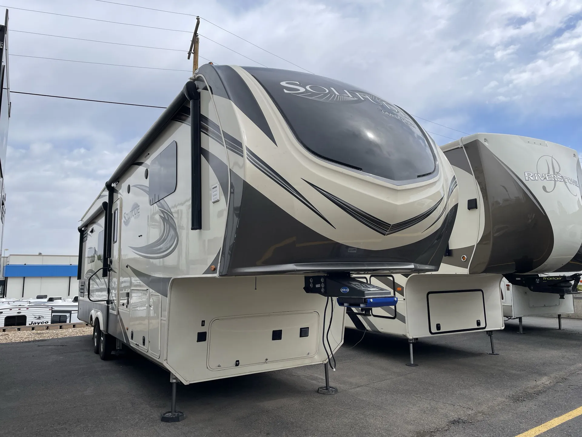2021 Grand Design Solitude 344GK - Photo 2