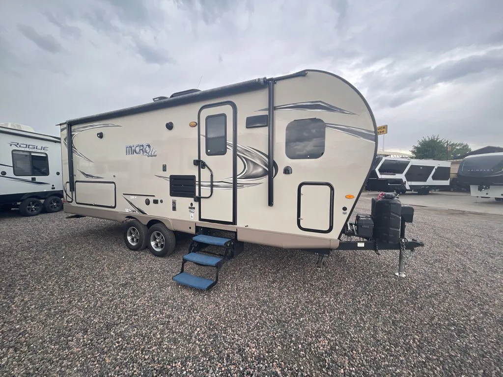 2019 Forest River Flagstaff Micro Lite 25FKS - Photo 3
