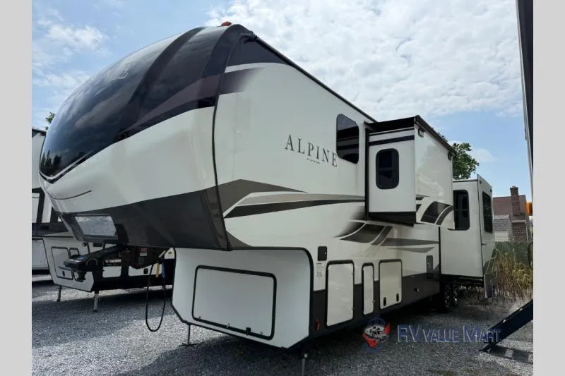 2021 Keystone Alpine 3910RK - Photo 4