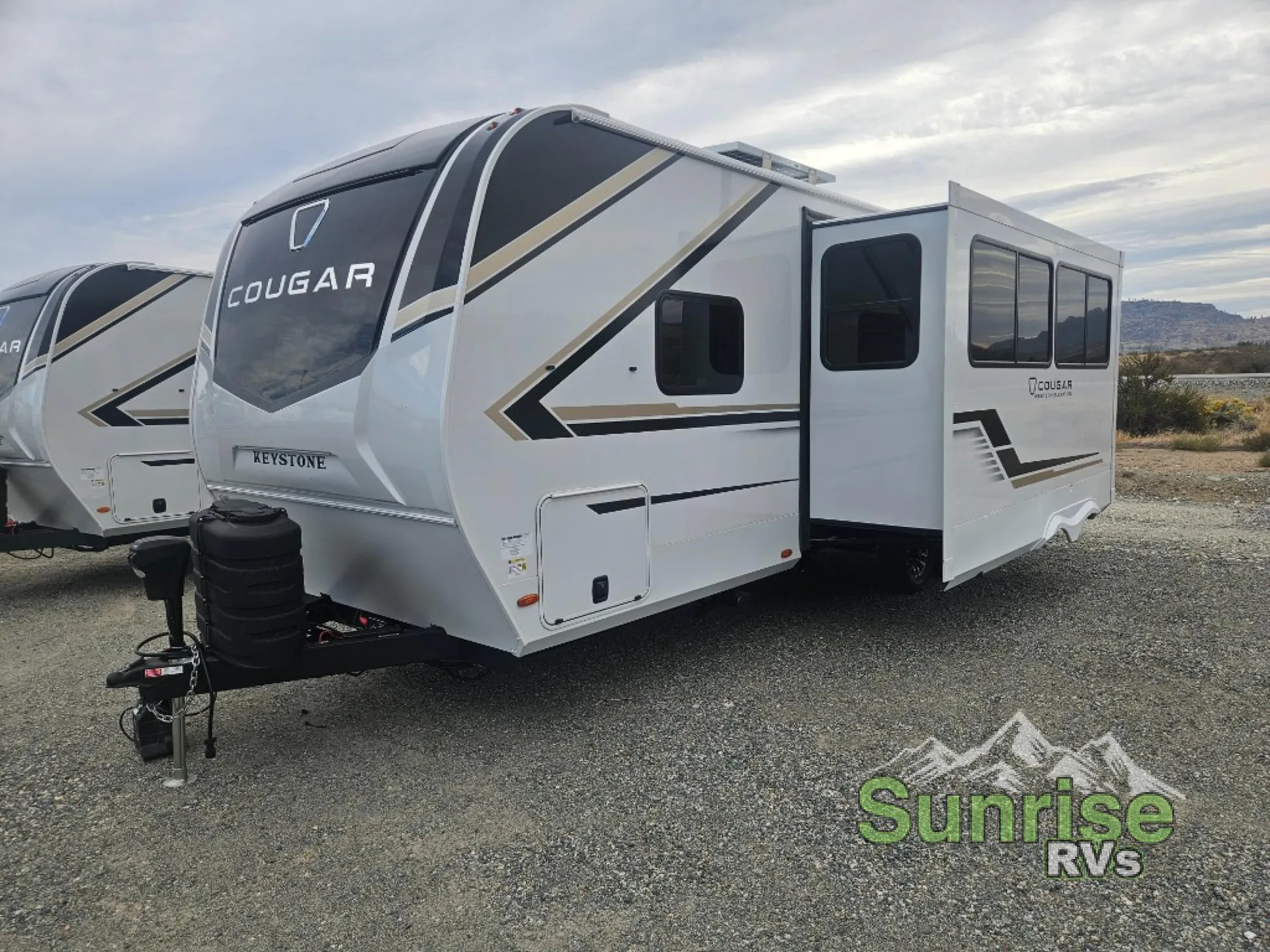 2027 Keystone Cougar Western Elevation 26LBWE - Photo 3