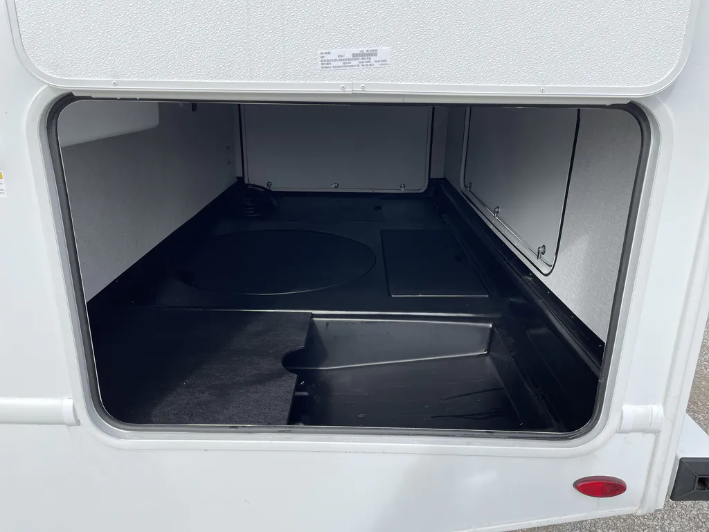 2026 Thor Motor Coach Freedom Elite 28HZ, Photos photo 23