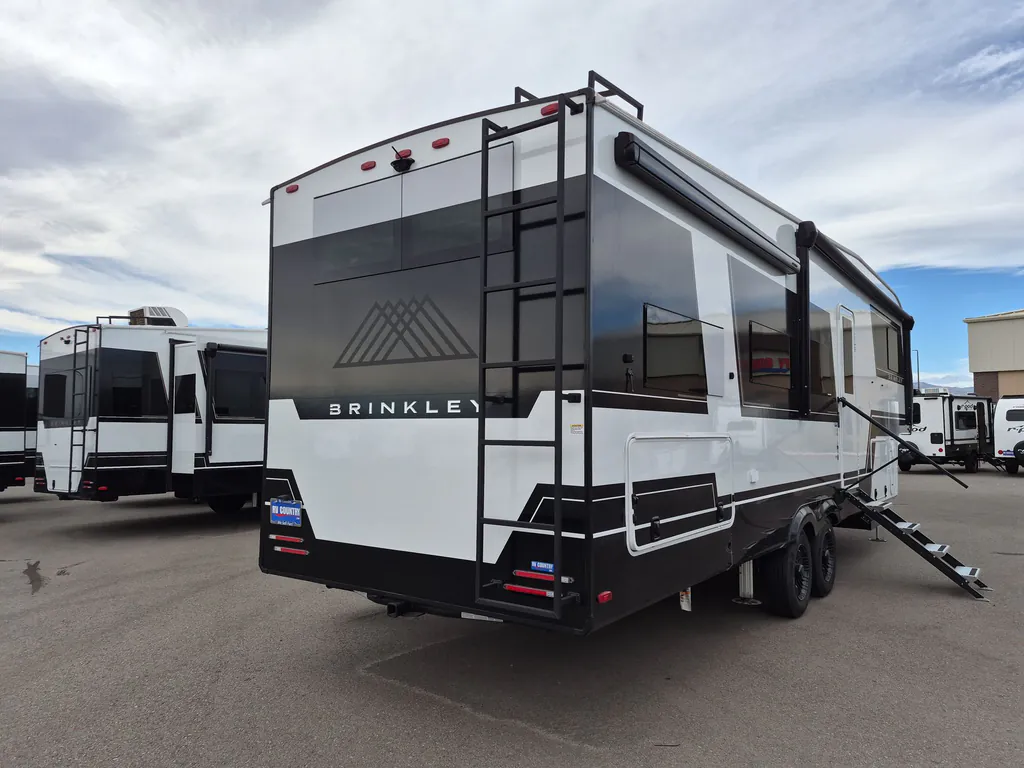 2026 Brinkley Model Z 2810, Photos photo 19