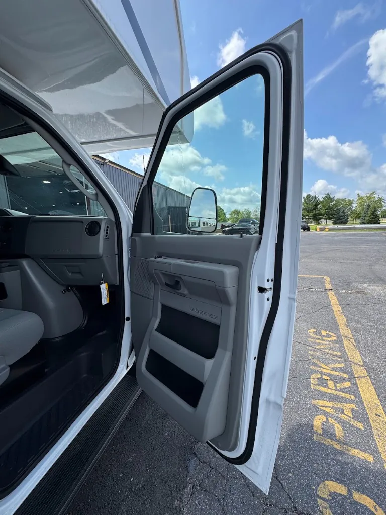 2026 Nexus Triumph 32T, Photos photo 29