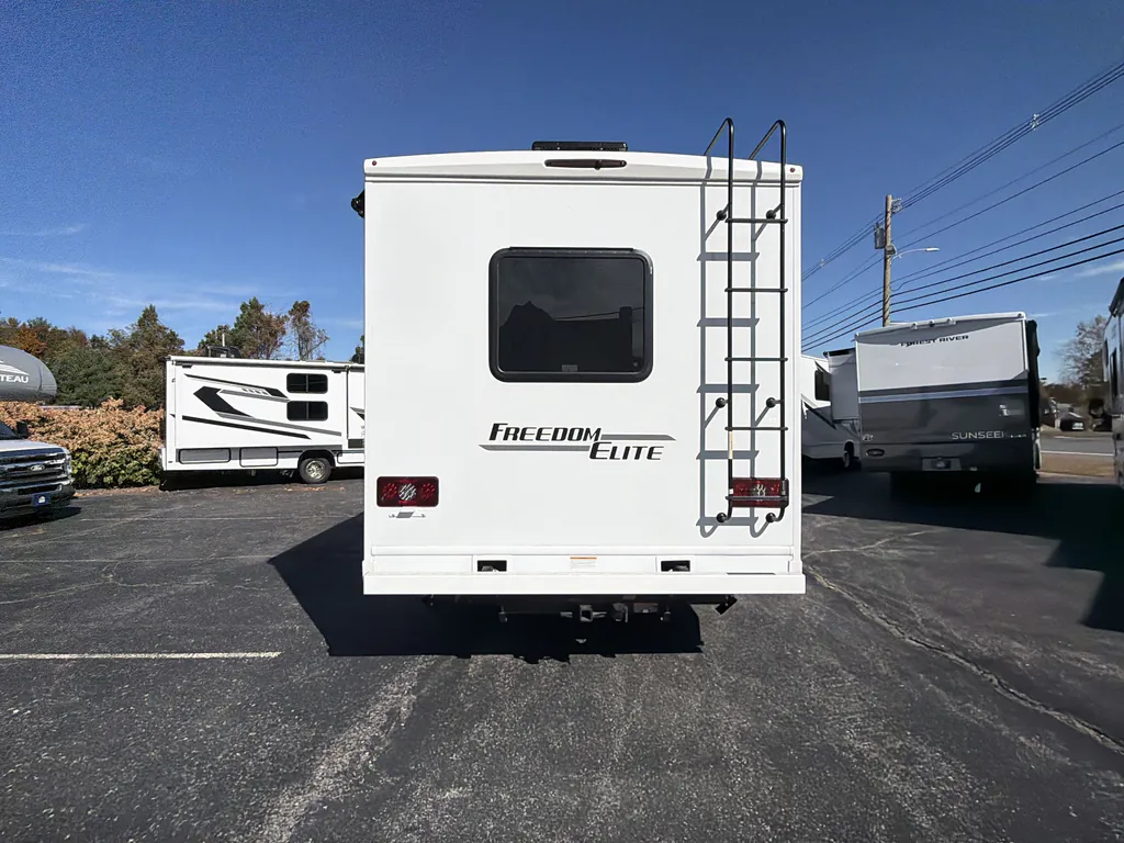 2027 Thor Motor Coach Freedom Elite 31FE, Photos photo 7