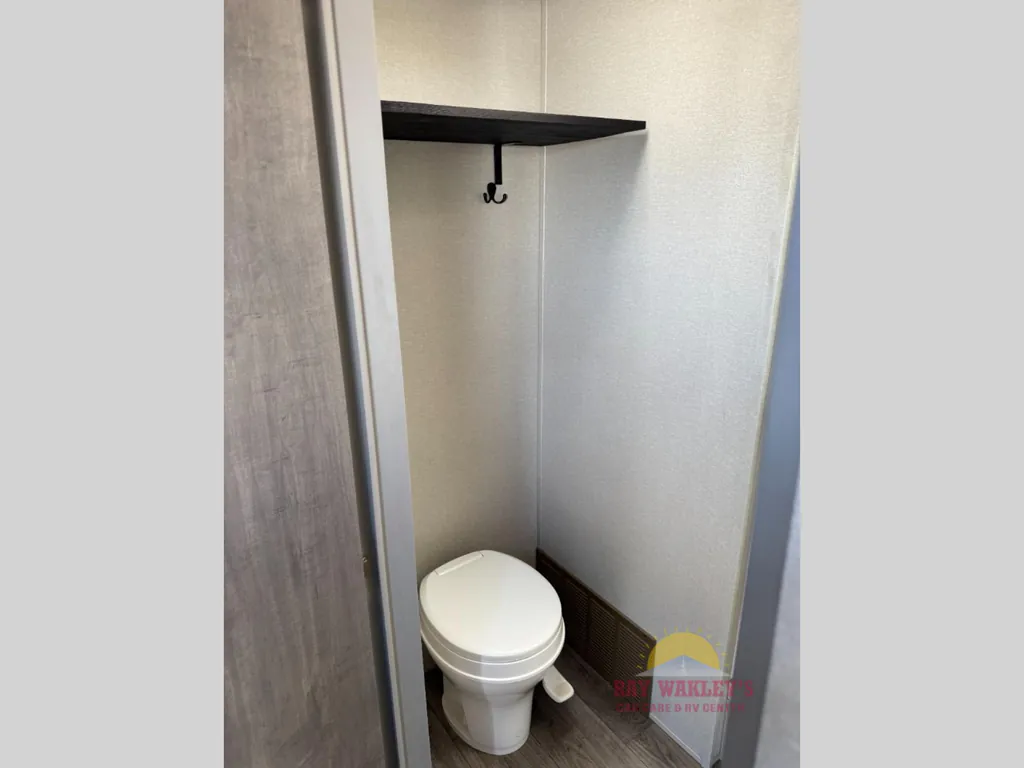 2024 Coachmen Catalina Legacy Edition 283FEDS, Photos photo 24